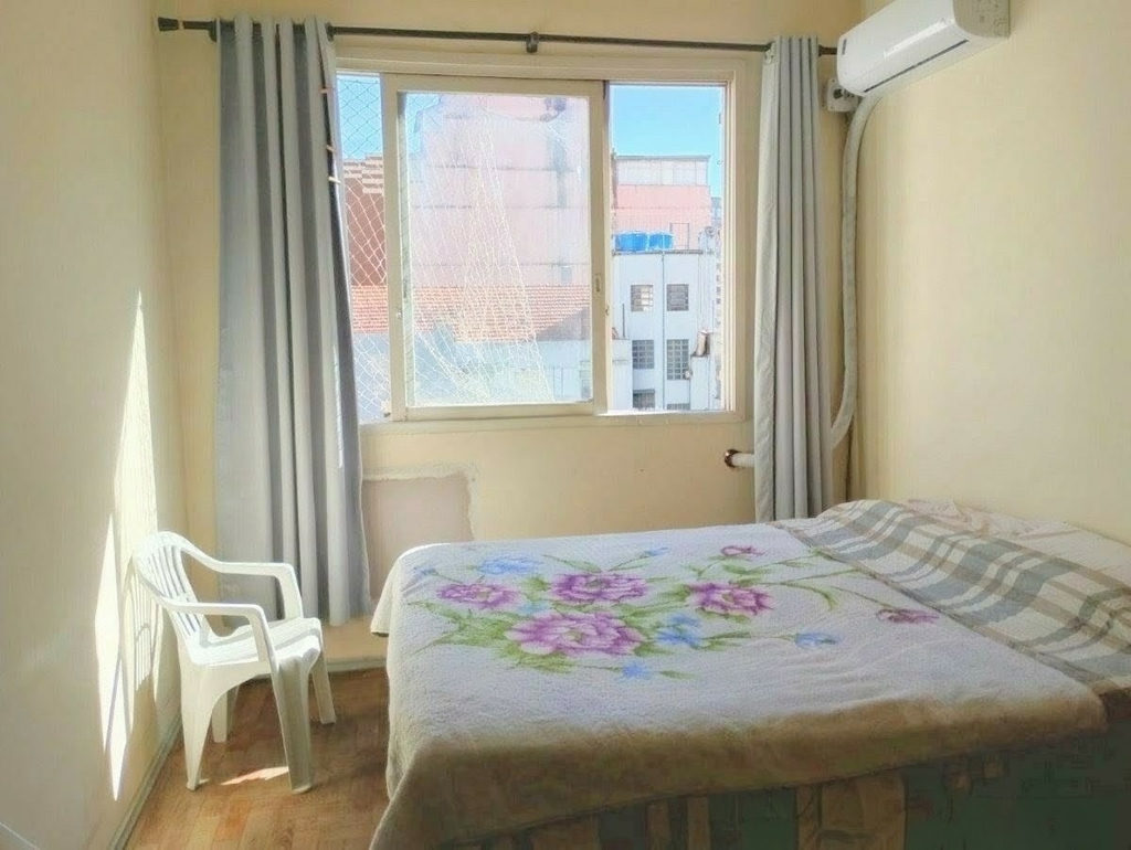 Apartamento para venda no bairro Centro Histórico em Porto Alegre