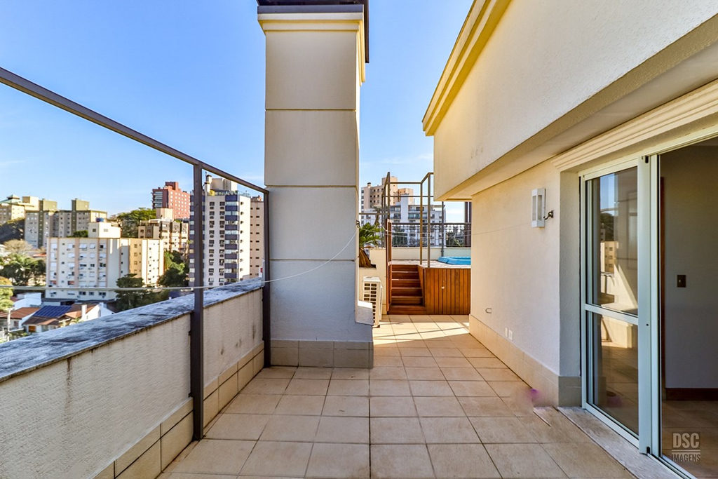 Cobertura Duplex para venda no bairro Higienópolis em Porto Alegre