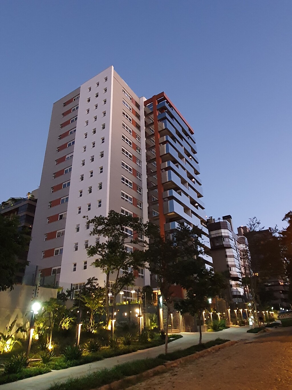 Apartamento à venda em Porto Alegre, Bela Vista, com 4 quartos, 340m² - Geniale Imóveis