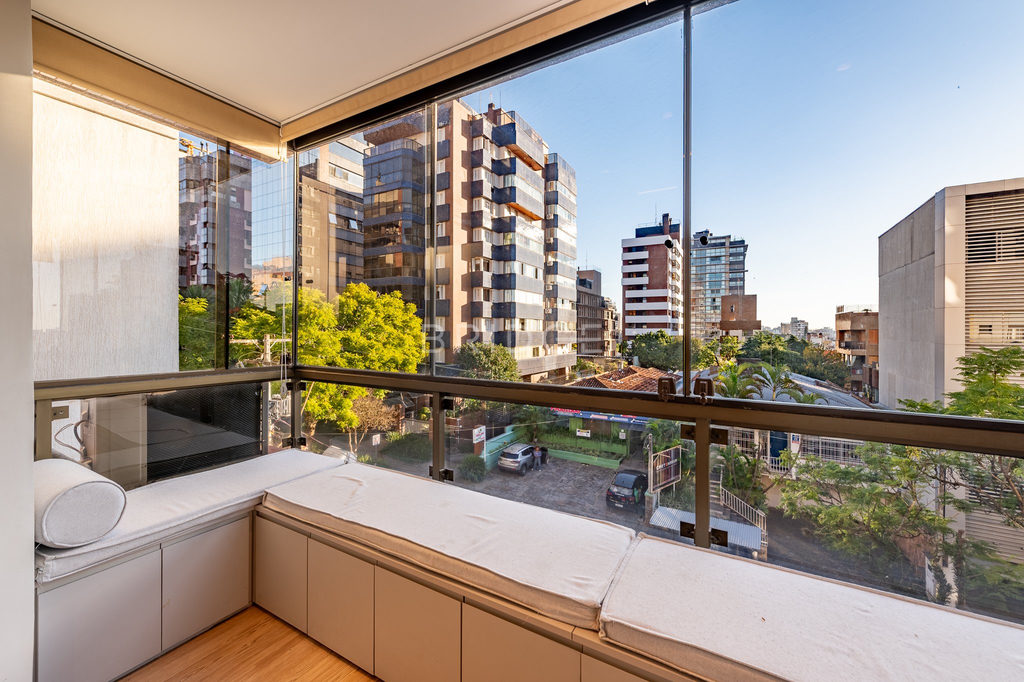 Cobertura Duplex para venda no bairro Mont Serrat em Porto Alegre