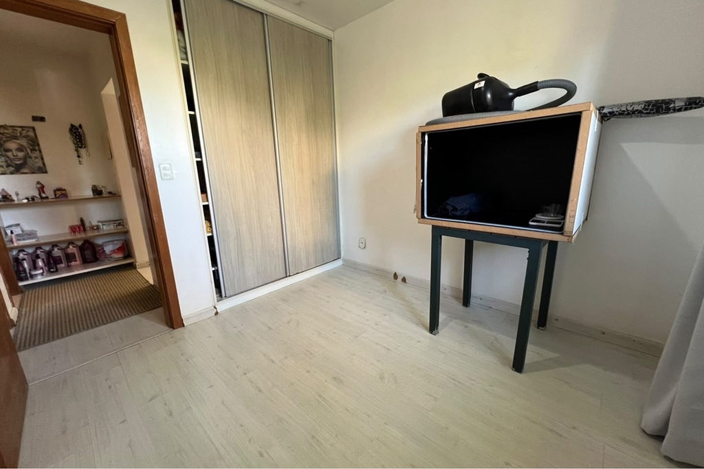 Casa em Condomínio para venda no bairro Lomba do Pinheiro em Porto Alegre