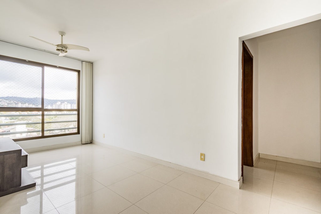 Apartamento para venda no bairro Partenon em Porto Alegre