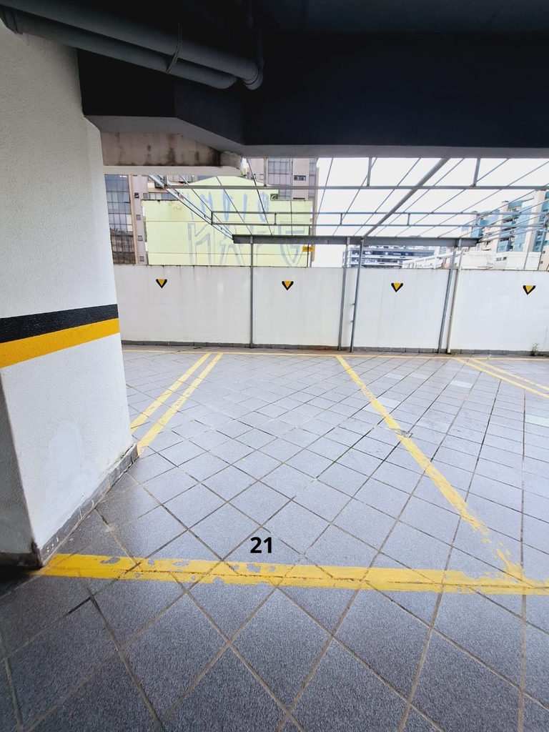 Sala para venda no bairro Higienópolis em Porto Alegre