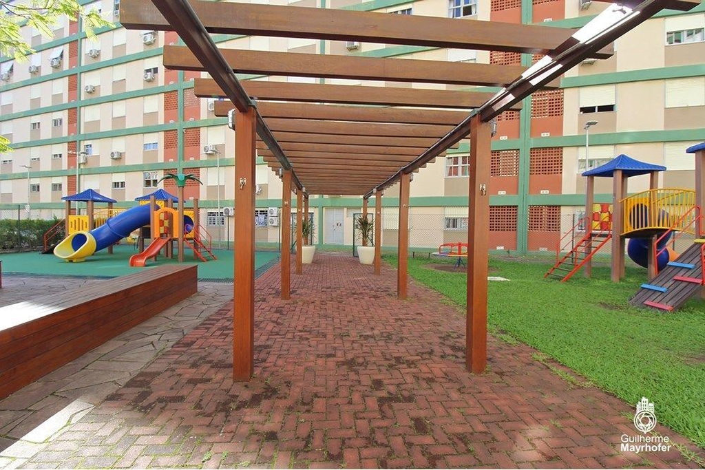 Apartamento para venda no bairro Petrópolis em Porto Alegre