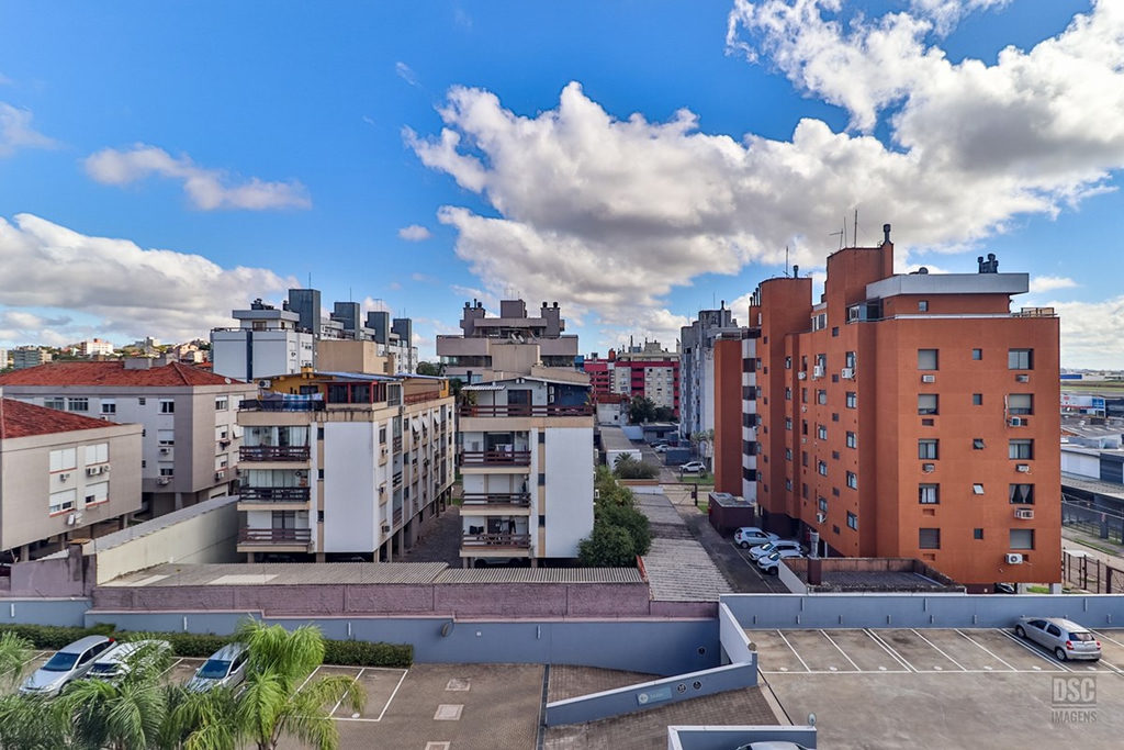 Apartamento para venda no bairro Jardim Lindóia em Porto Alegre