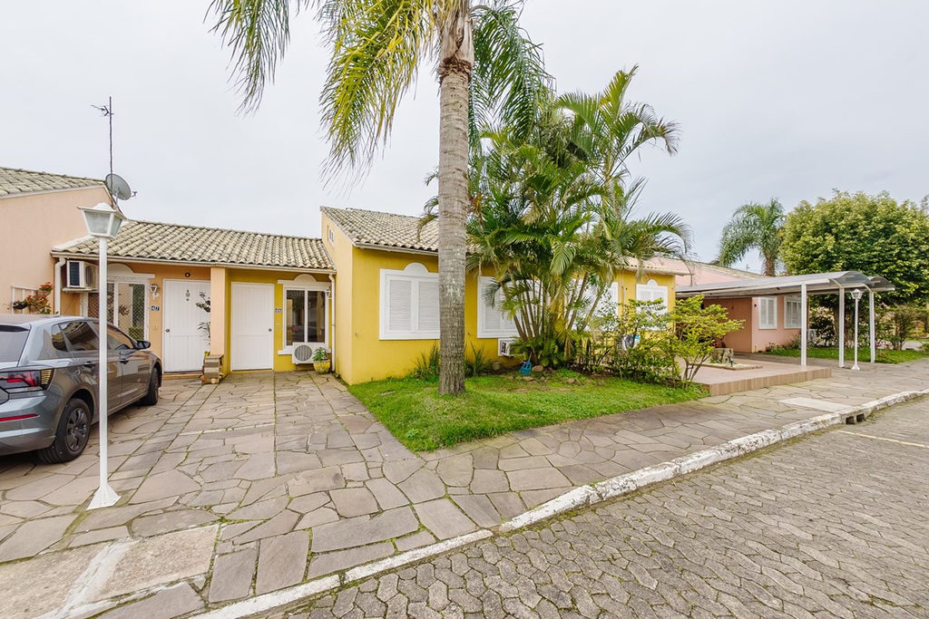 Casa em Condomínio para venda no bairro Rio Branco em Canoas