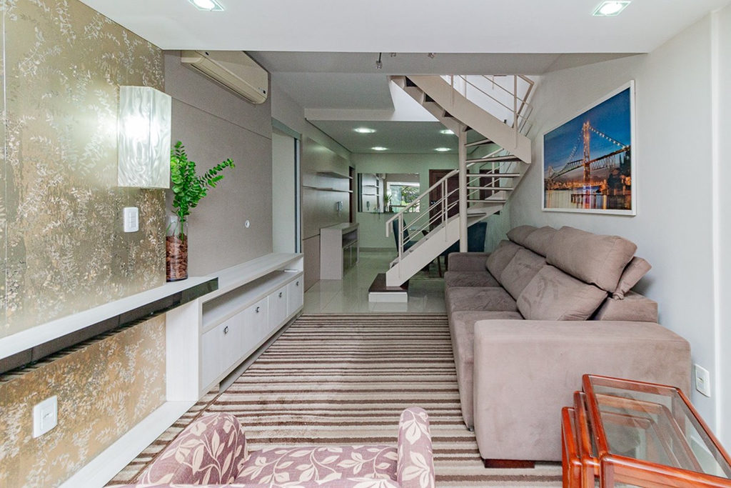 Cobertura Duplex para venda no bairro Jardim Lindóia em Porto Alegre