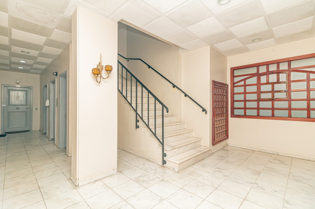 Apartamento para venda no bairro Centro Histórico em Porto Alegre