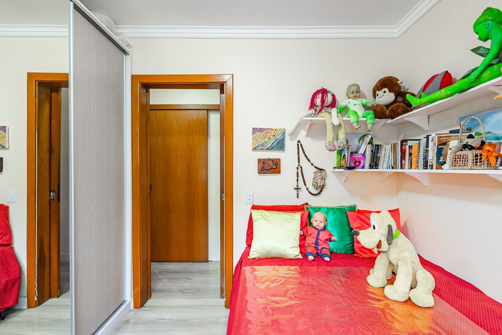 Apartamento para venda no bairro Santo Antônio em Porto Alegre