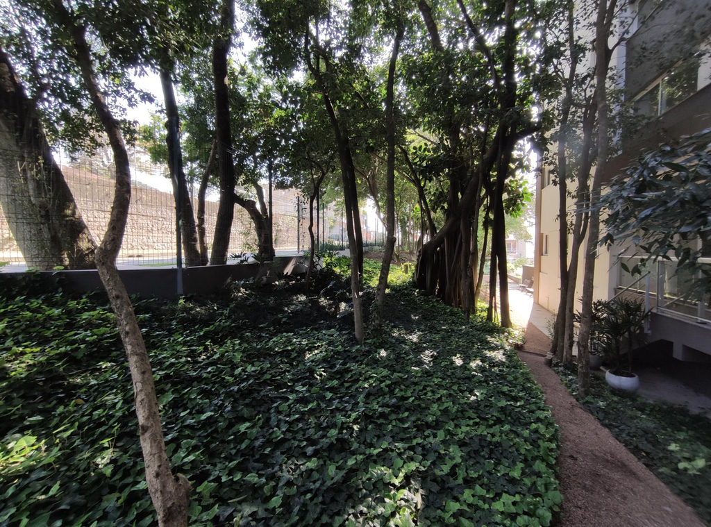 Apartamento para venda no bairro Santo Antônio em Porto Alegre