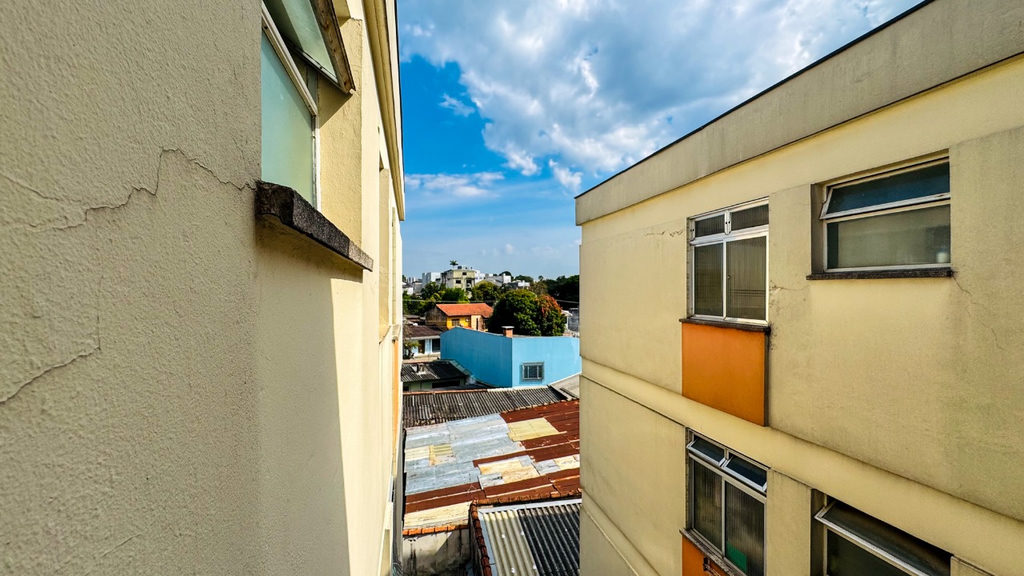 Apartamento para venda no bairro Vila João Pessoa em Porto Alegre
