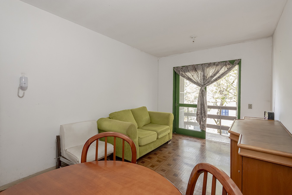 Apartamento para venda no bairro Partenon em Porto Alegre