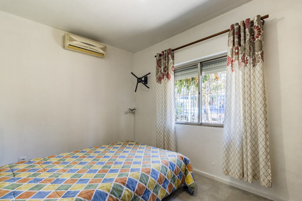 Apartamento para venda no bairro São Sebastião em Porto Alegre