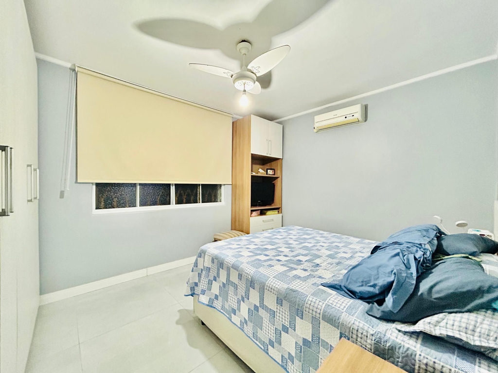 Apartamento para venda no bairro Medianeira em Porto Alegre