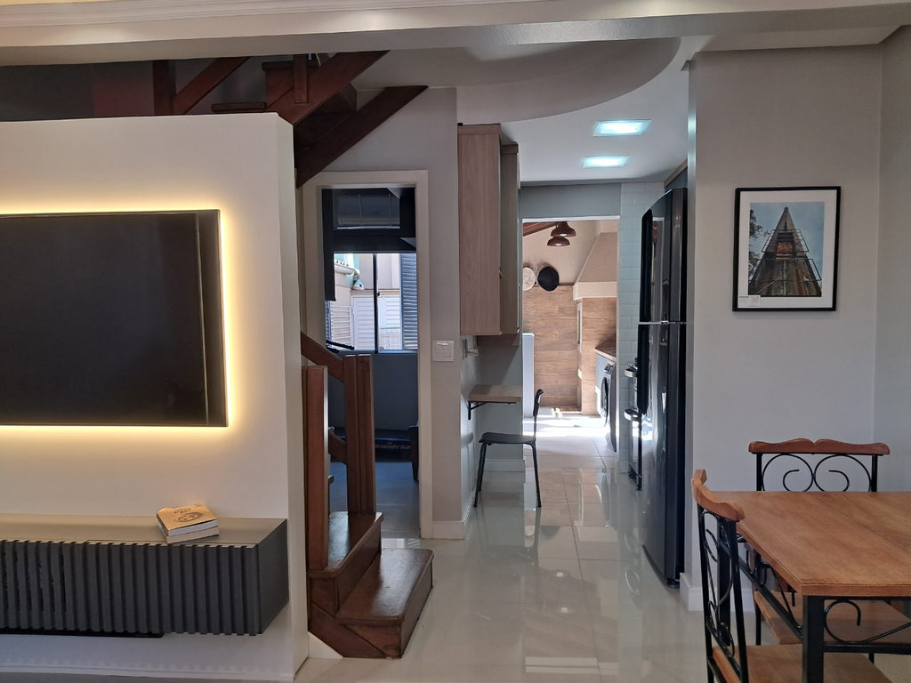 Casa em Condomínio para venda no bairro Humaitá em Porto Alegre