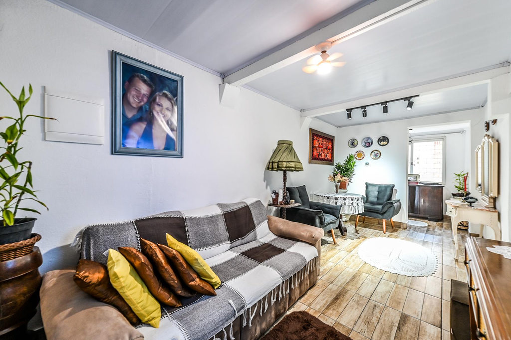 Casa para venda no bairro Menino Deus em Porto Alegre