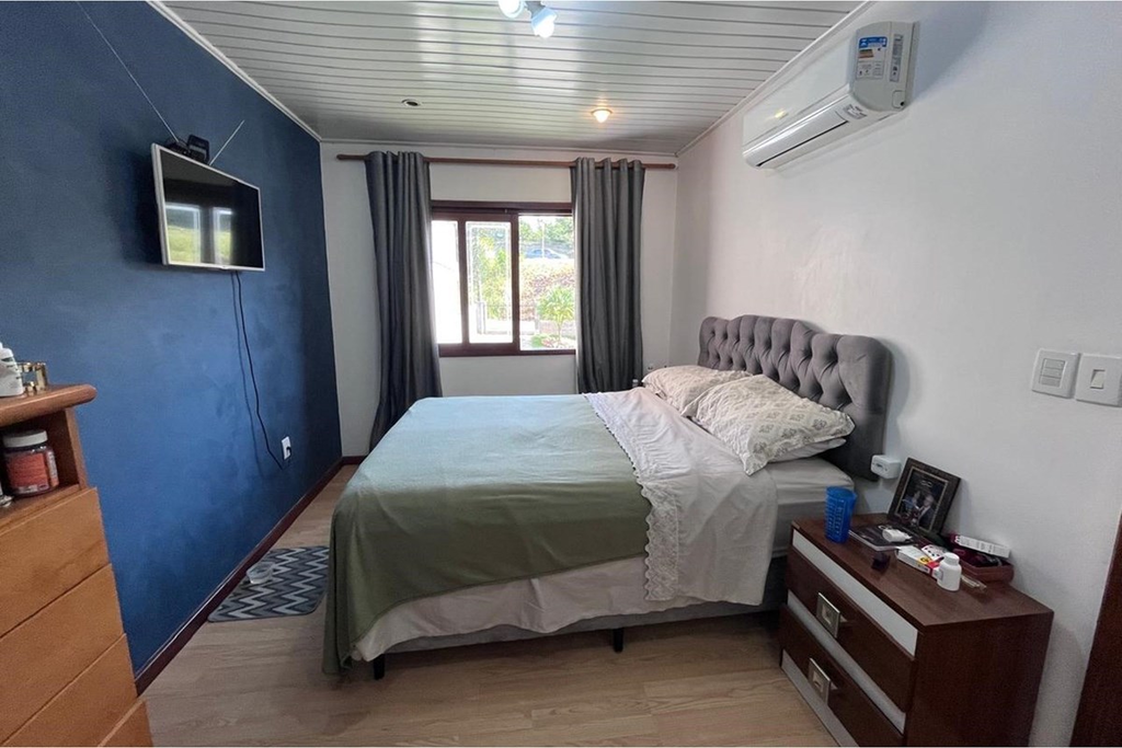 Casa para venda no bairro Viamópolis em Viamão