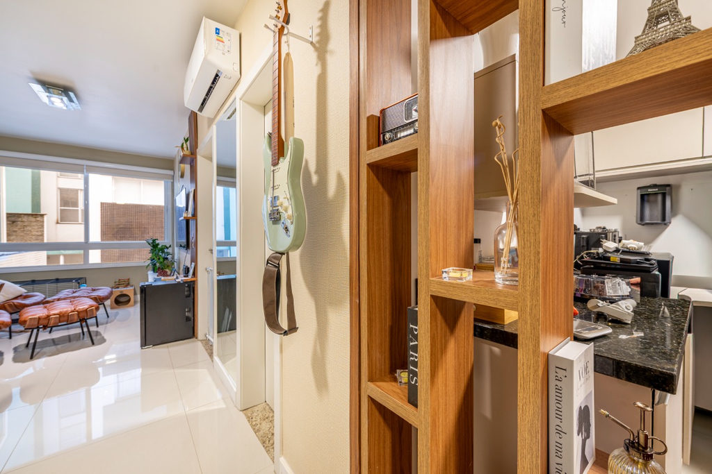 Apartamento para venda no bairro Passo da Areia em Porto Alegre