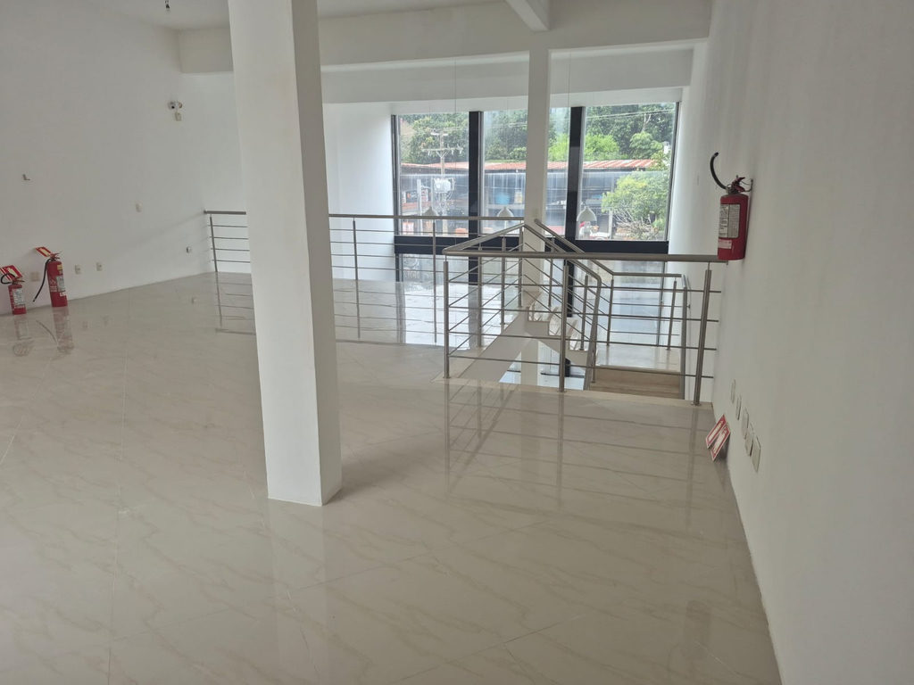 Loja para venda no bairro Petrópolis em Porto Alegre