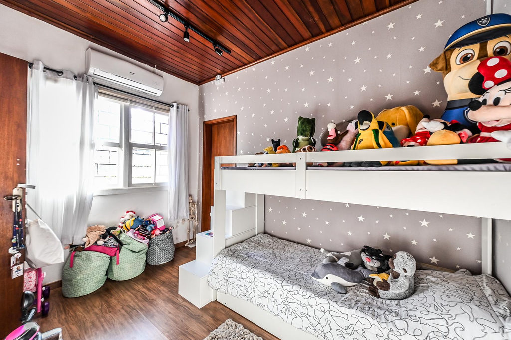 Casa para venda no bairro Menino Deus em Porto Alegre
