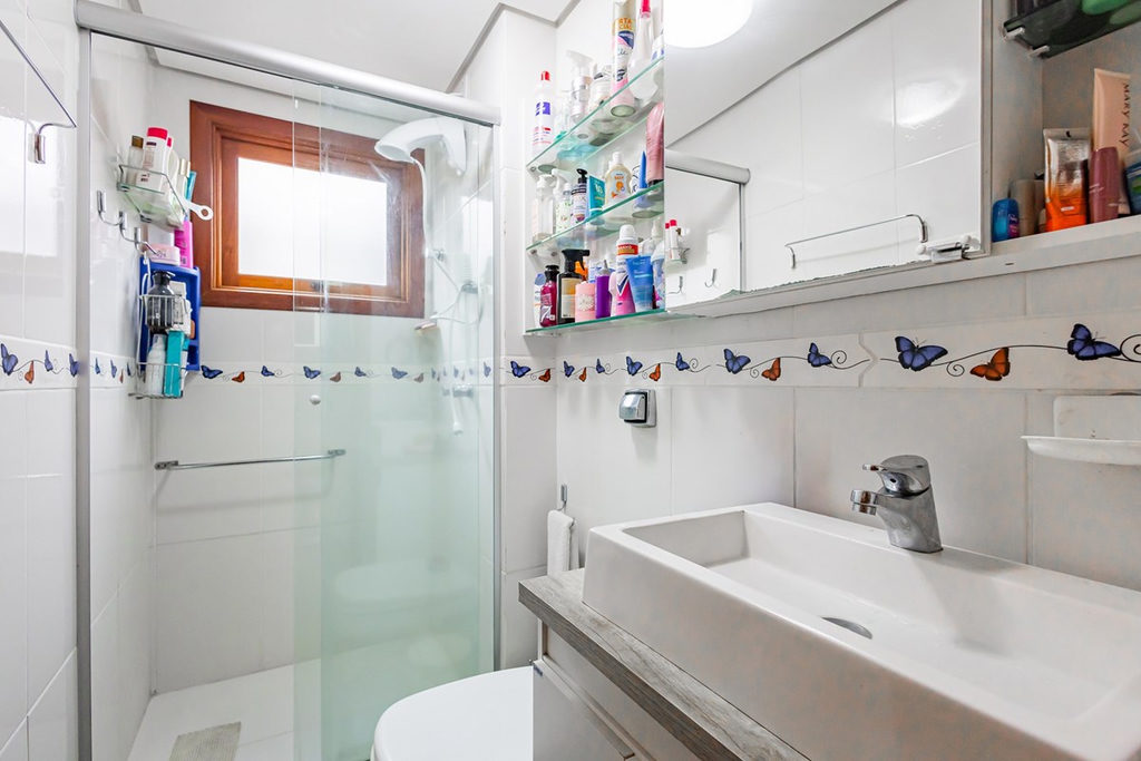 Apartamento para venda no bairro Santo Antônio em Porto Alegre