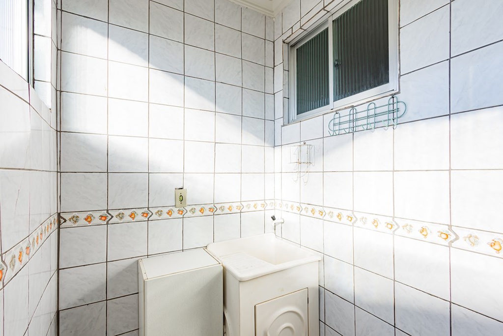 Apartamento para venda no bairro Jardim Itu Sabará em Porto Alegre