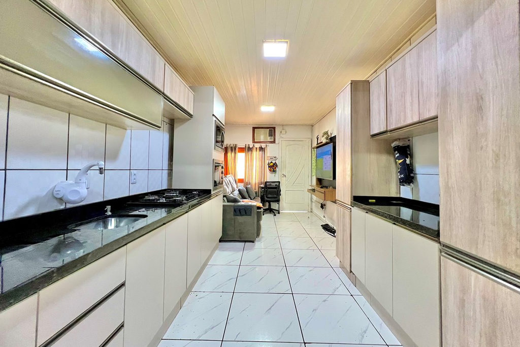 Casa para venda no bairro Estância Velha em Canoas