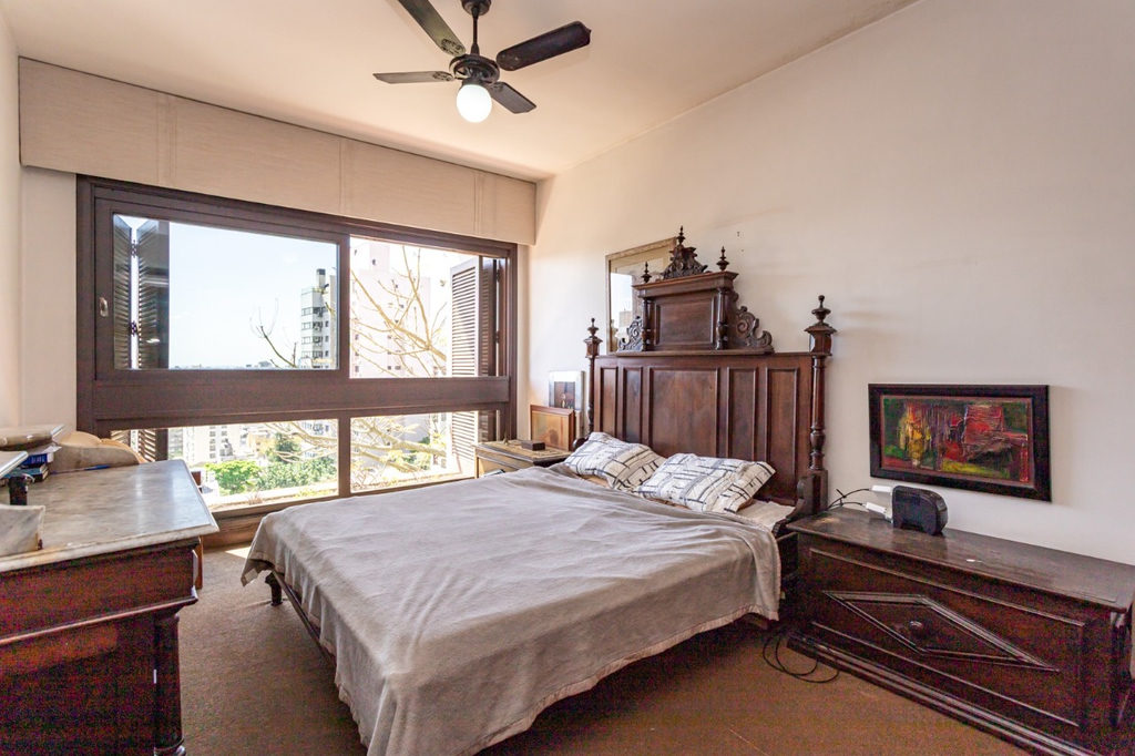 Apartamento para venda no bairro Mont Serrat em Porto Alegre