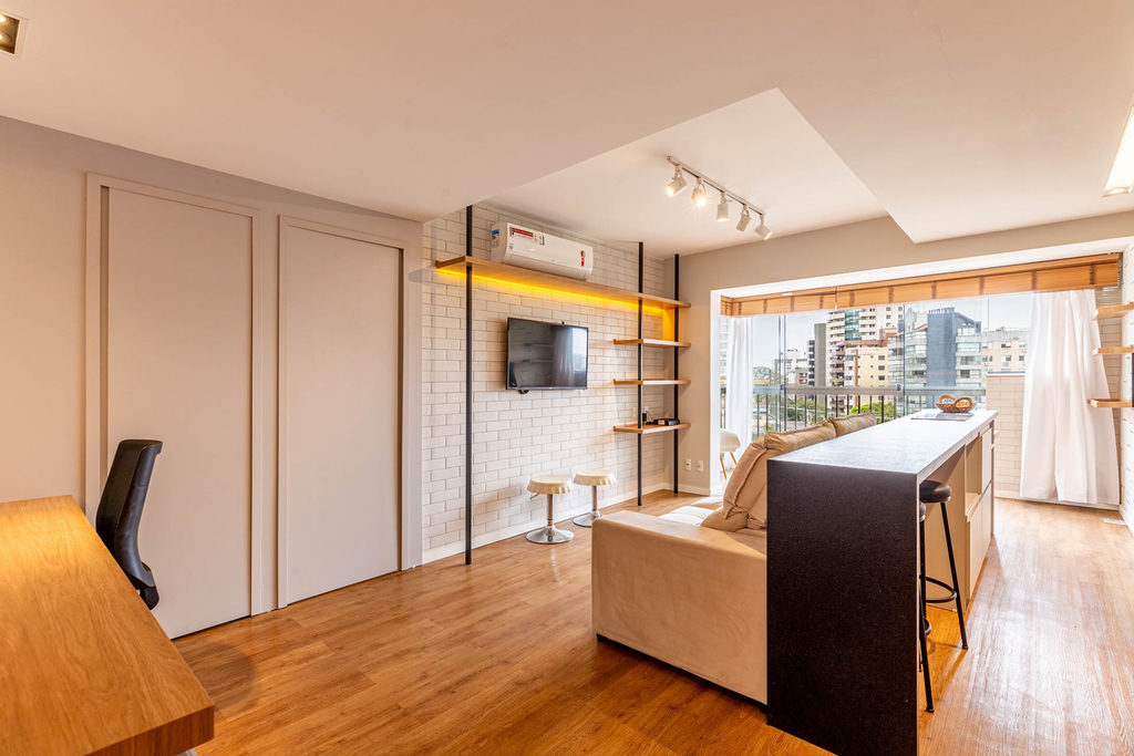Apartamento para venda no bairro Três Figueiras em Porto Alegre