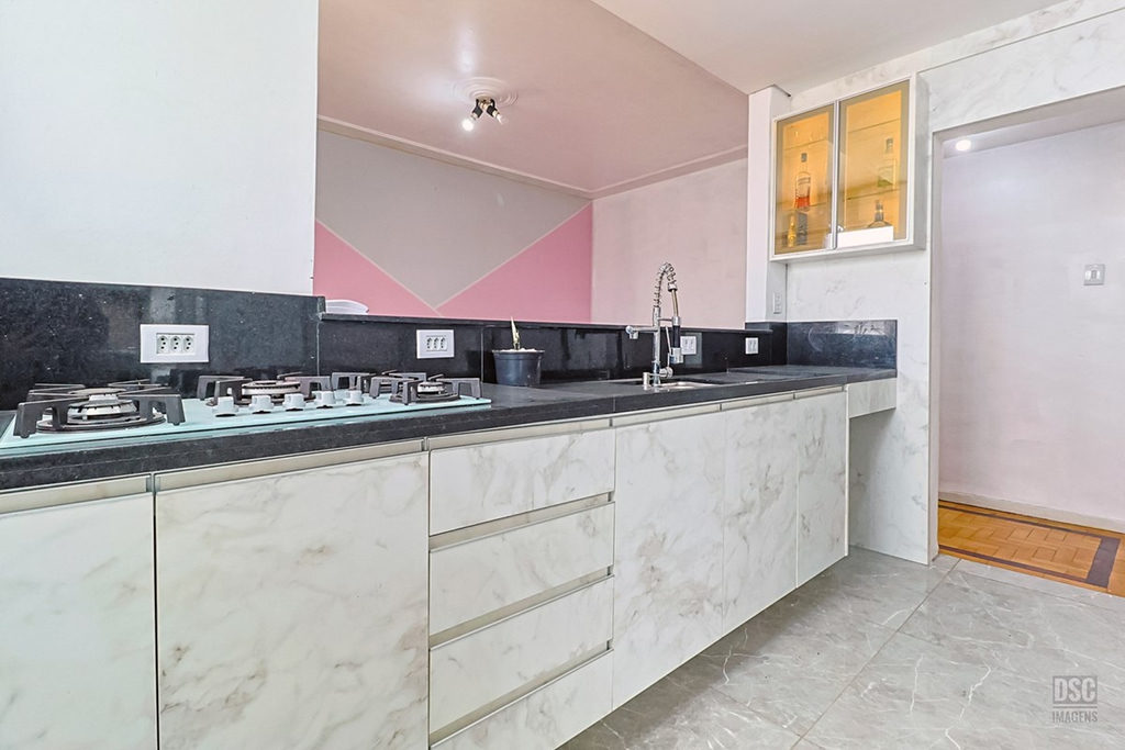 Apartamento para venda no bairro Santa Cecília em Porto Alegre