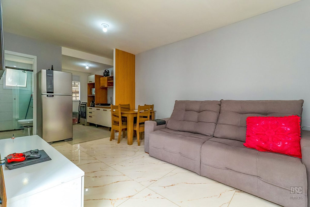 Apartamento para venda no bairro Lomba do Pinheiro em Porto Alegre