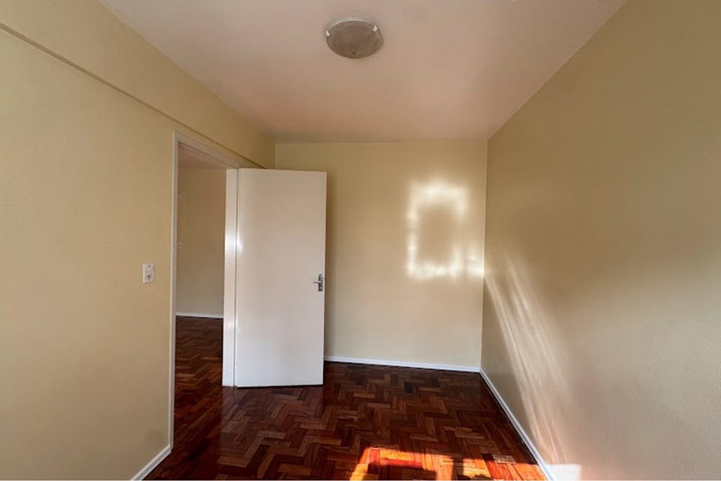 Apartamento para venda no bairro Jardim Lindóia em Porto Alegre