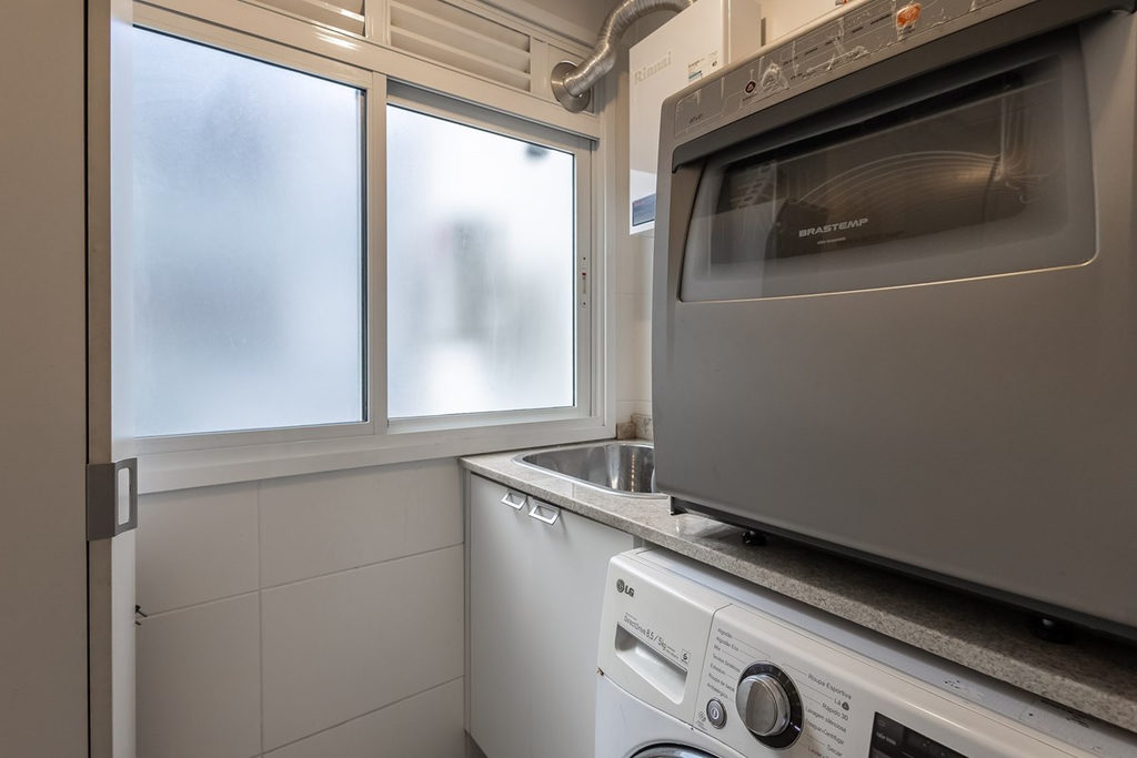 Apartamento para venda no bairro Passo da Areia em Porto Alegre