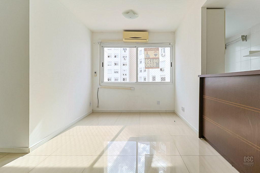 Apartamento para venda no bairro Vila Ipiranga em Porto Alegre