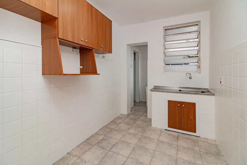 Apartamento para venda no bairro Floresta em Porto Alegre