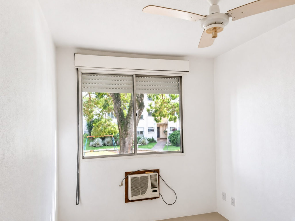 Apartamento para venda no bairro Jardim Sabará em Porto Alegre