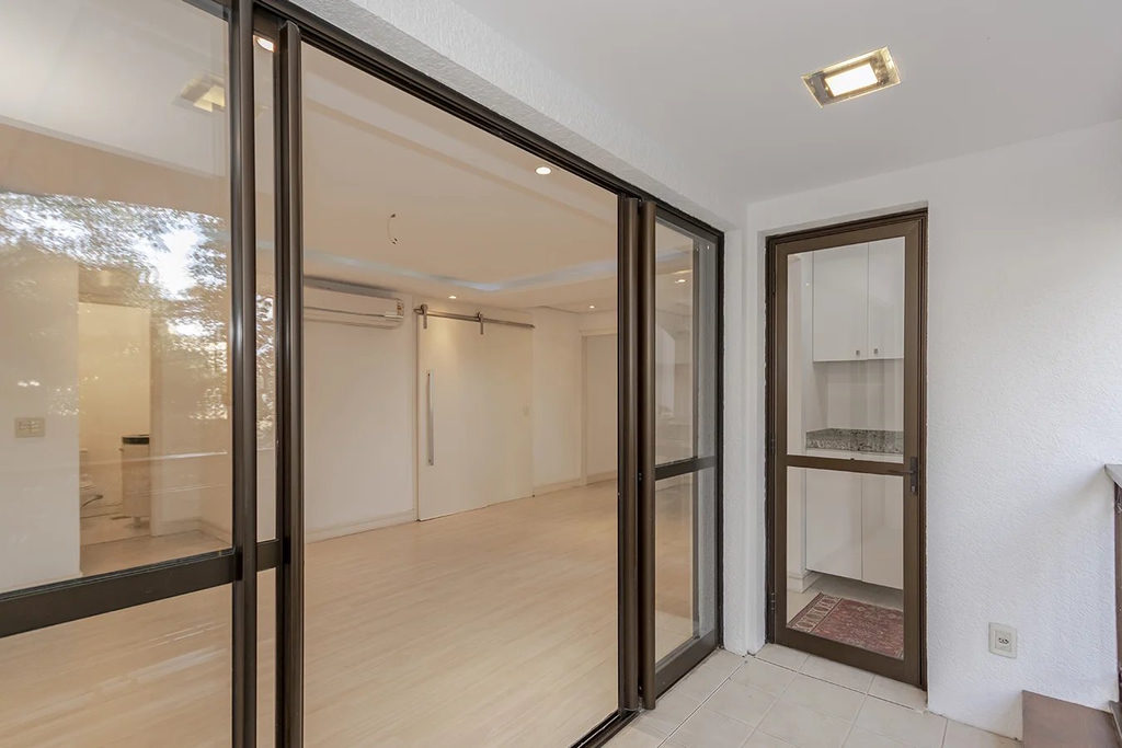 Apartamento para venda no bairro Tristeza em Porto Alegre