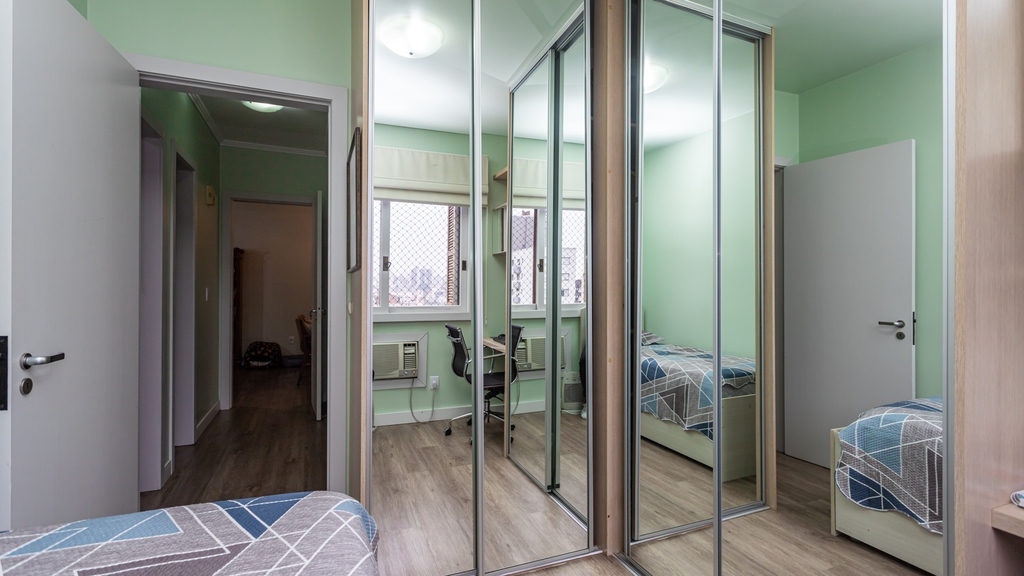 Apartamento para venda no bairro Bela Vista em Porto Alegre