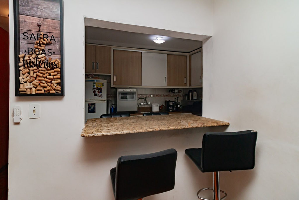 Apartamento para venda no bairro Passo da Areia em Porto Alegre