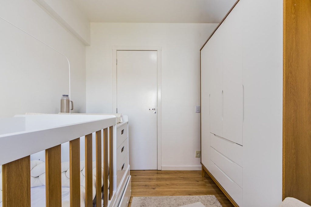 Apartamento para venda no bairro Vila Ipiranga em Porto Alegre