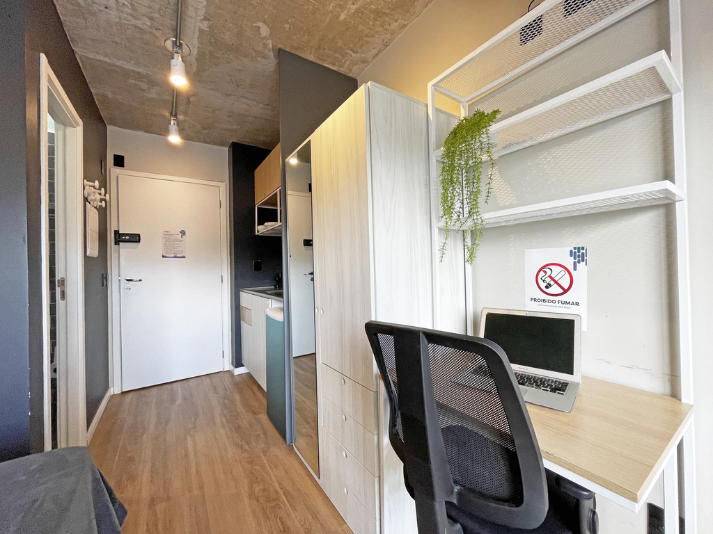 Apartamento para venda no bairro Santa Cecília em Porto Alegre