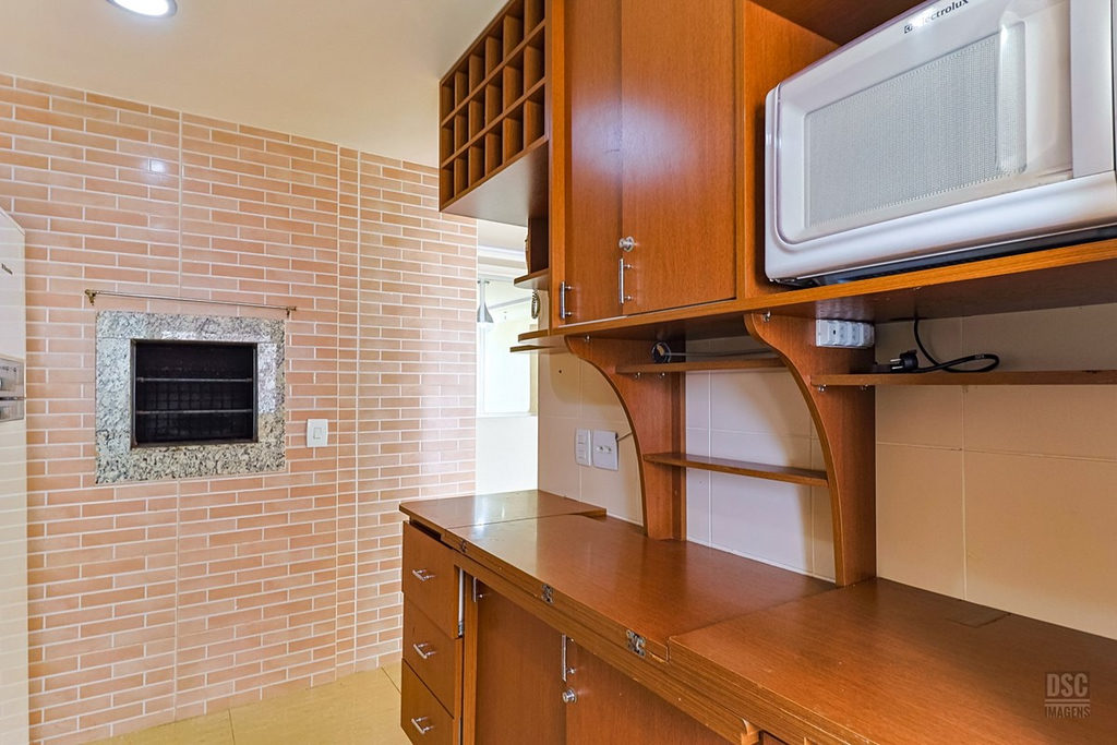 Apartamento para venda no bairro Passo da Areia em Porto Alegre