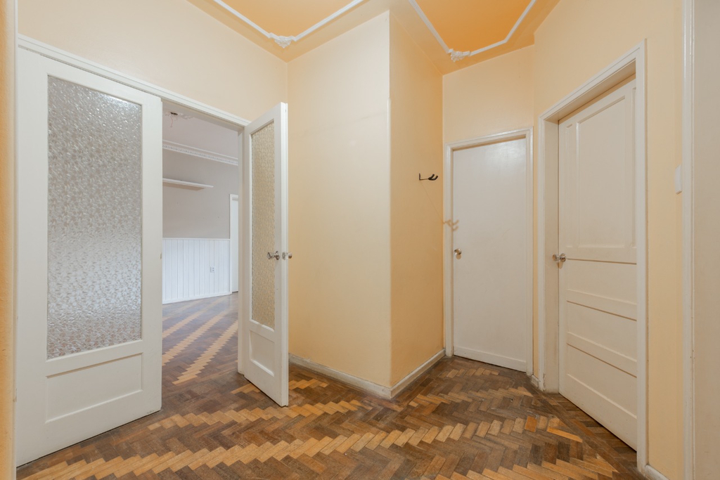 Casa para venda no bairro Moinhos de Vento em Porto Alegre