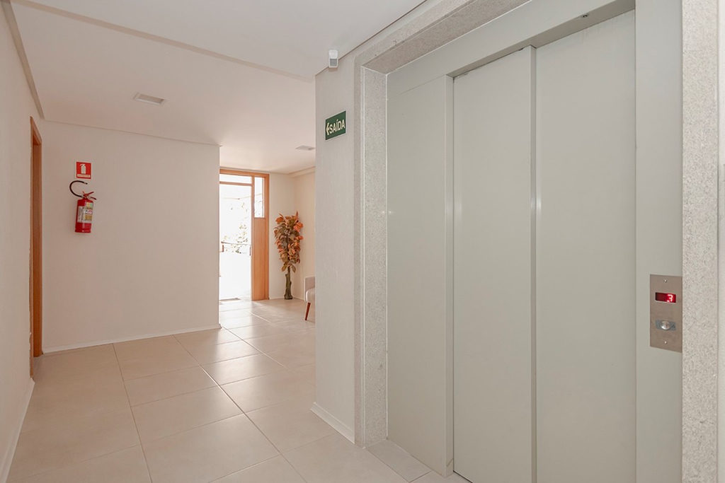 Apartamento para venda no bairro Chácara das Pedras em Porto Alegre