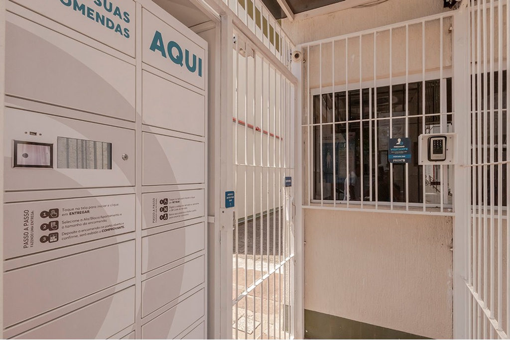 Apartamento para venda no bairro Medianeira em Porto Alegre