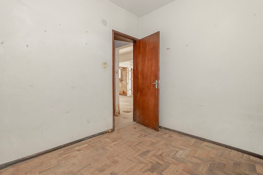 Casa para venda no bairro Floresta em Porto Alegre