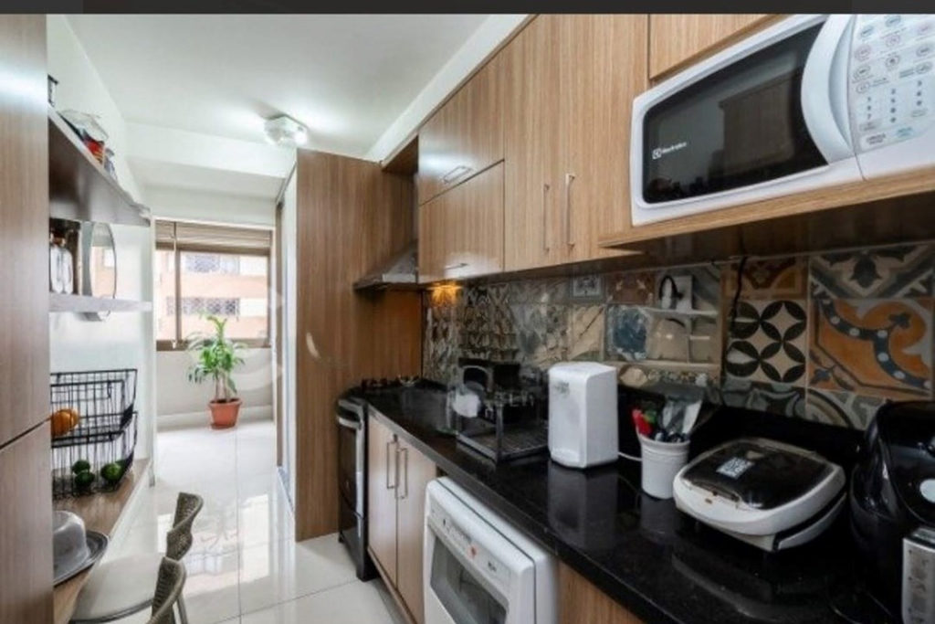 Apartamento para venda no bairro Vila Ipiranga em Porto Alegre