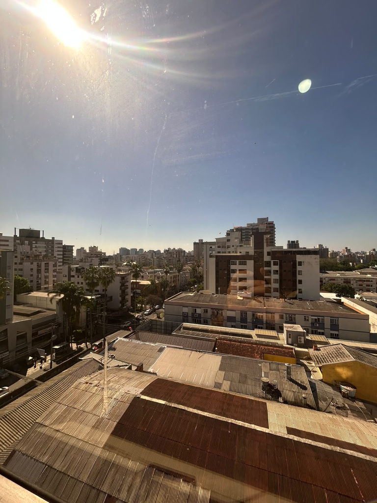 Sala para venda no bairro Menino Deus em Porto Alegre