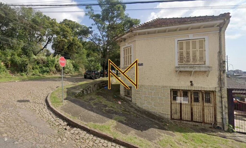Casa para venda no bairro Santo Antônio em Porto Alegre