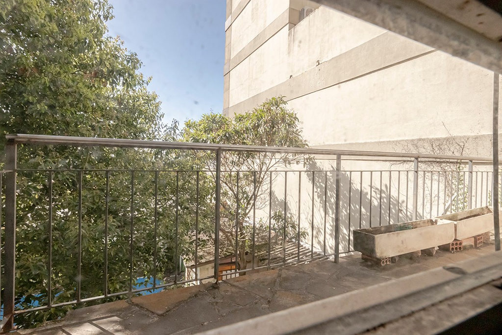 Casa para venda no bairro Floresta em Porto Alegre